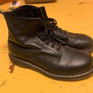 Dr martens mens 10
